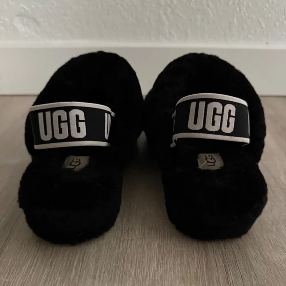 UGG Women’s Fluff Yeah Black Soft Fuzzy Slippers Size 7 - Picture 6 of 11